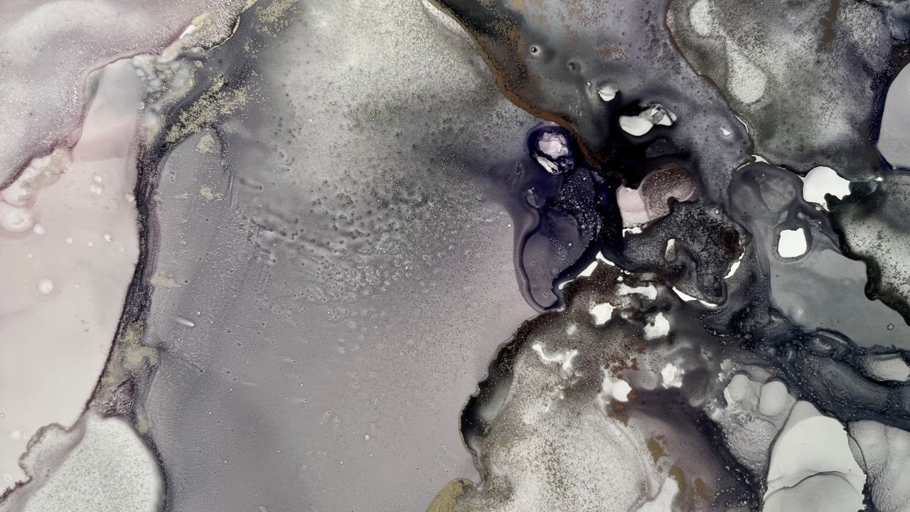 Abstract alcohol ink artwork in grey, lilac and black by Deborah Pryn